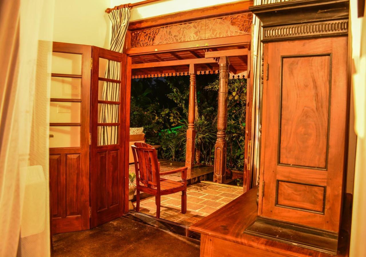 Araliya Gardens Hotel 希克杜沃 外观 照片
