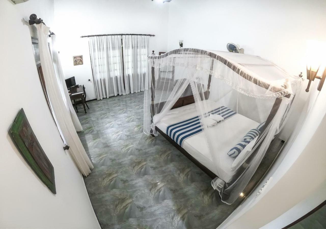 Araliya Gardens Hotel 希克杜沃 外观 照片