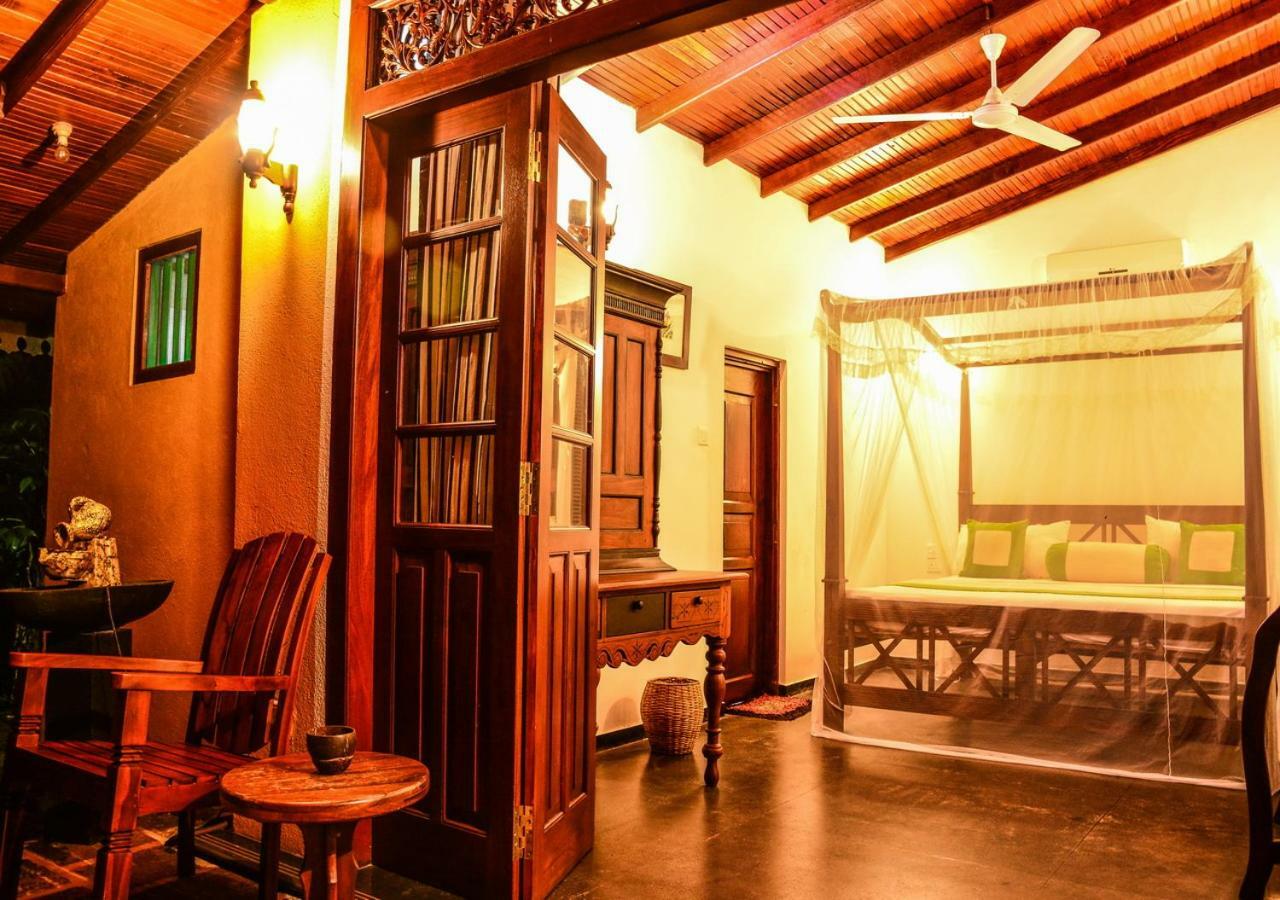 Araliya Gardens Hotel 希克杜沃 外观 照片
