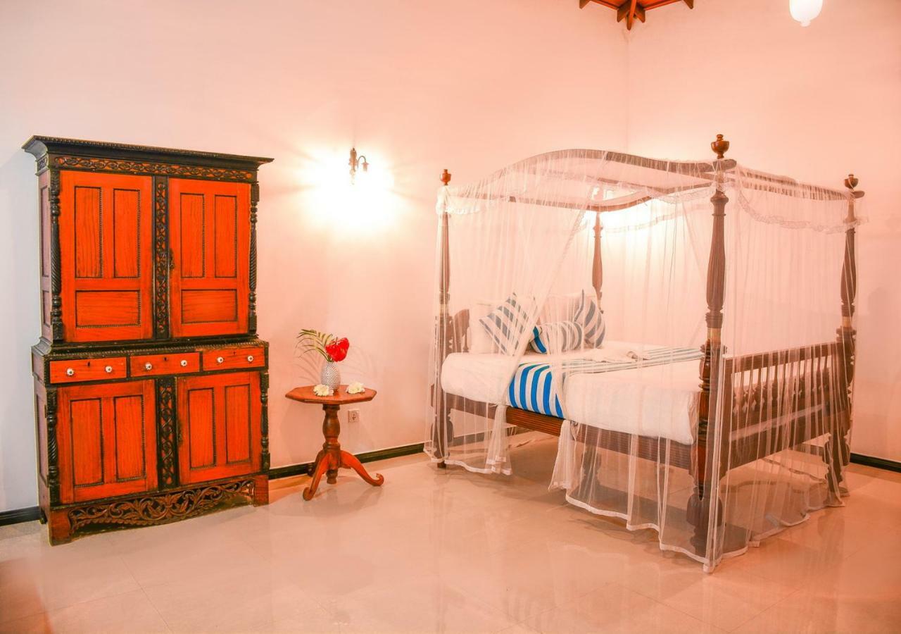 Araliya Gardens Hotel 希克杜沃 外观 照片