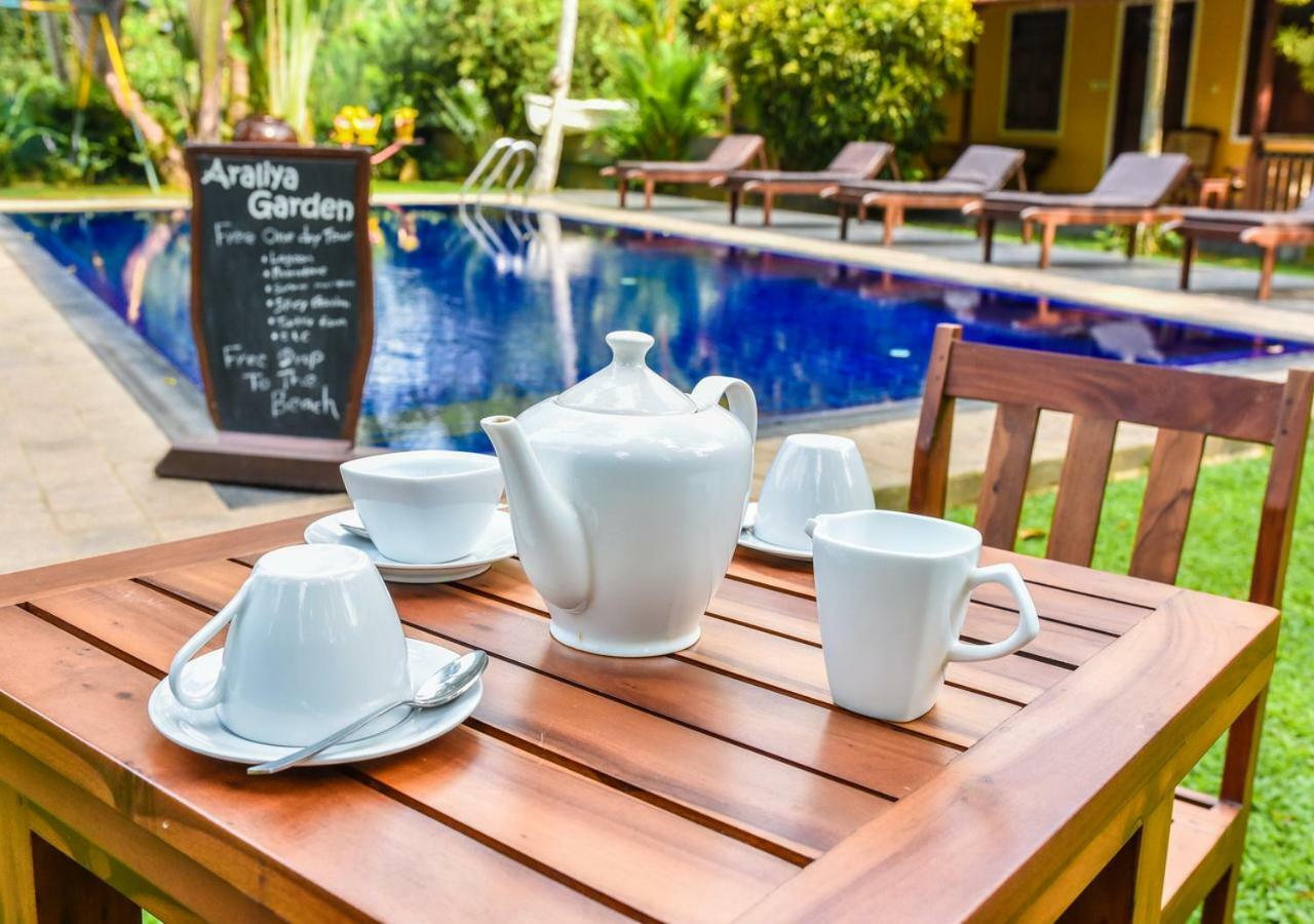 Araliya Gardens Hotel 希克杜沃 外观 照片